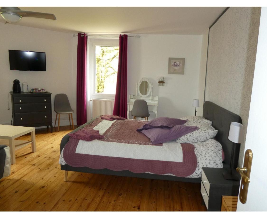Chambres D'Hotes La Vigneronne Senouillac Εξωτερικό φωτογραφία